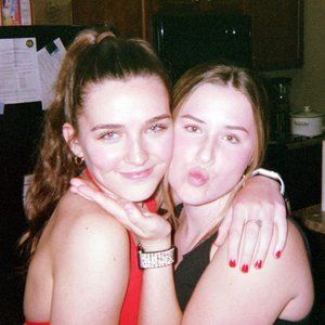 Meet your Posher, Rachel